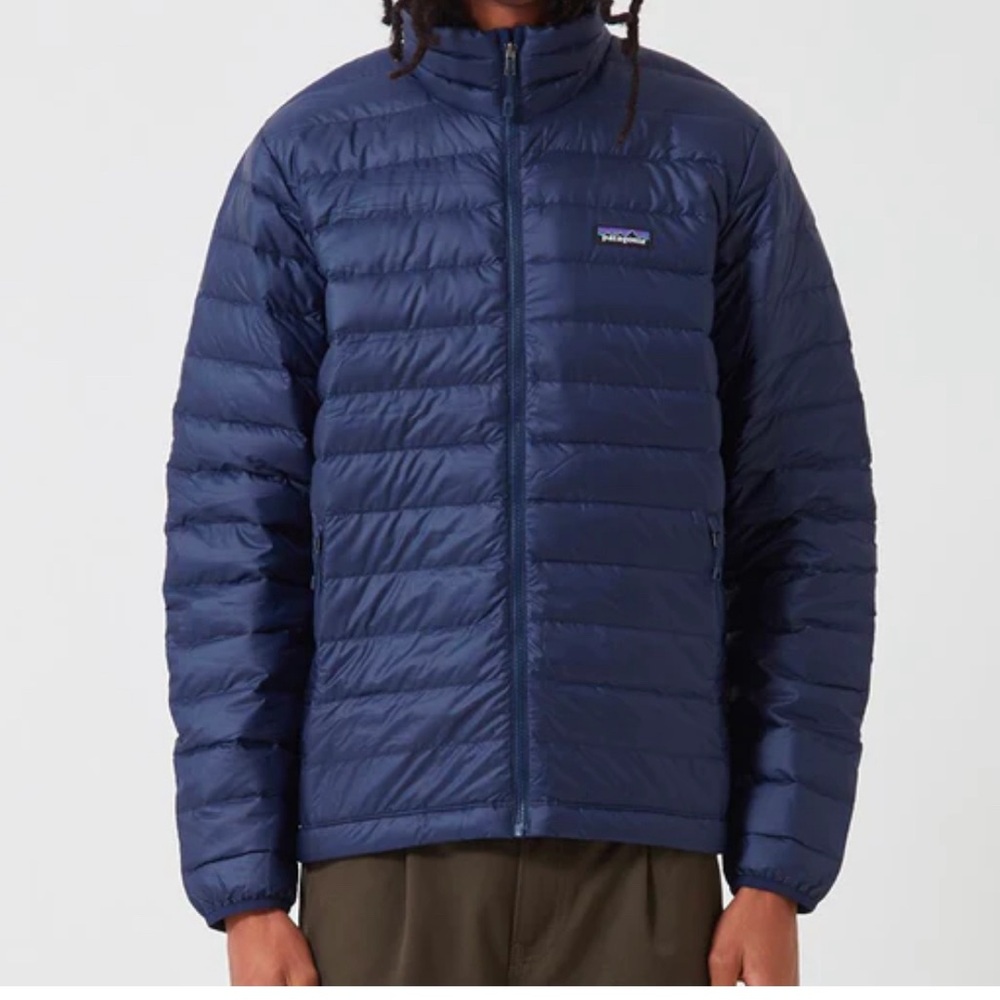 Men’s Patagonia puffer down jacket large.